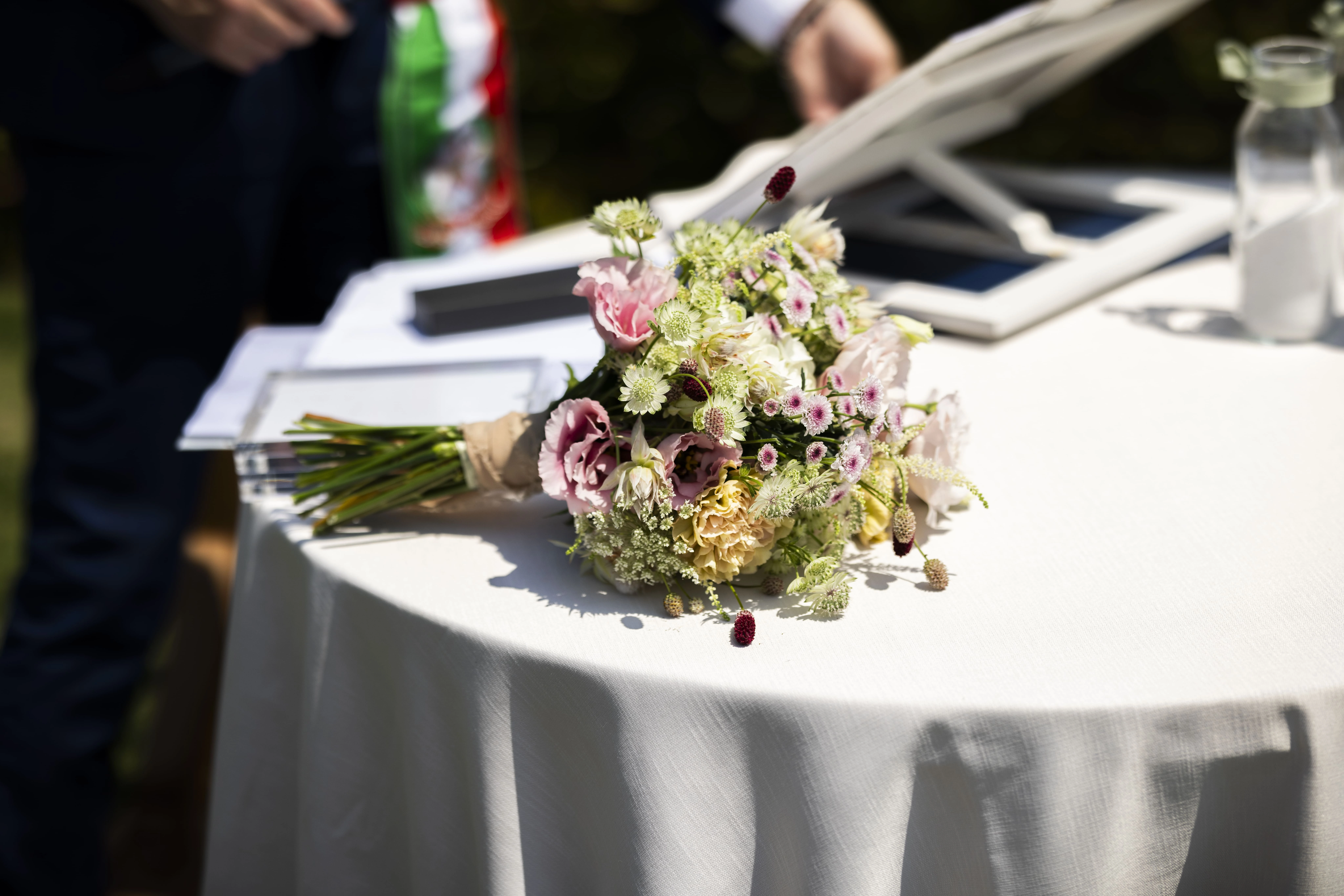 Blog post image: Working with Italian Wedding Vendors: A *Cultural Guide* for International Couples