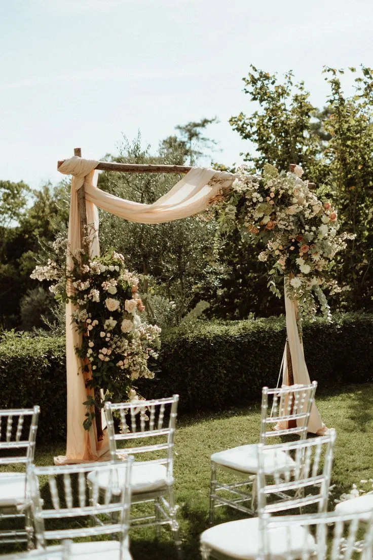 Welcome dinner party at an Italian destination wedding Outdoor welcome dinner for destination wedding guests at an Italian villa terrace